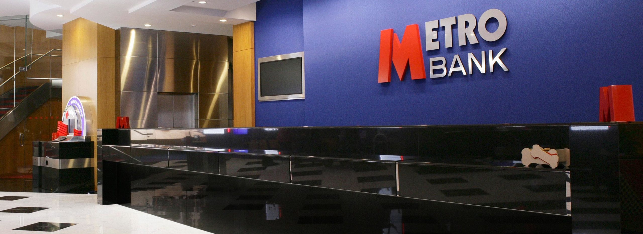 Metro Bank celebrates 500,000 customer accounts