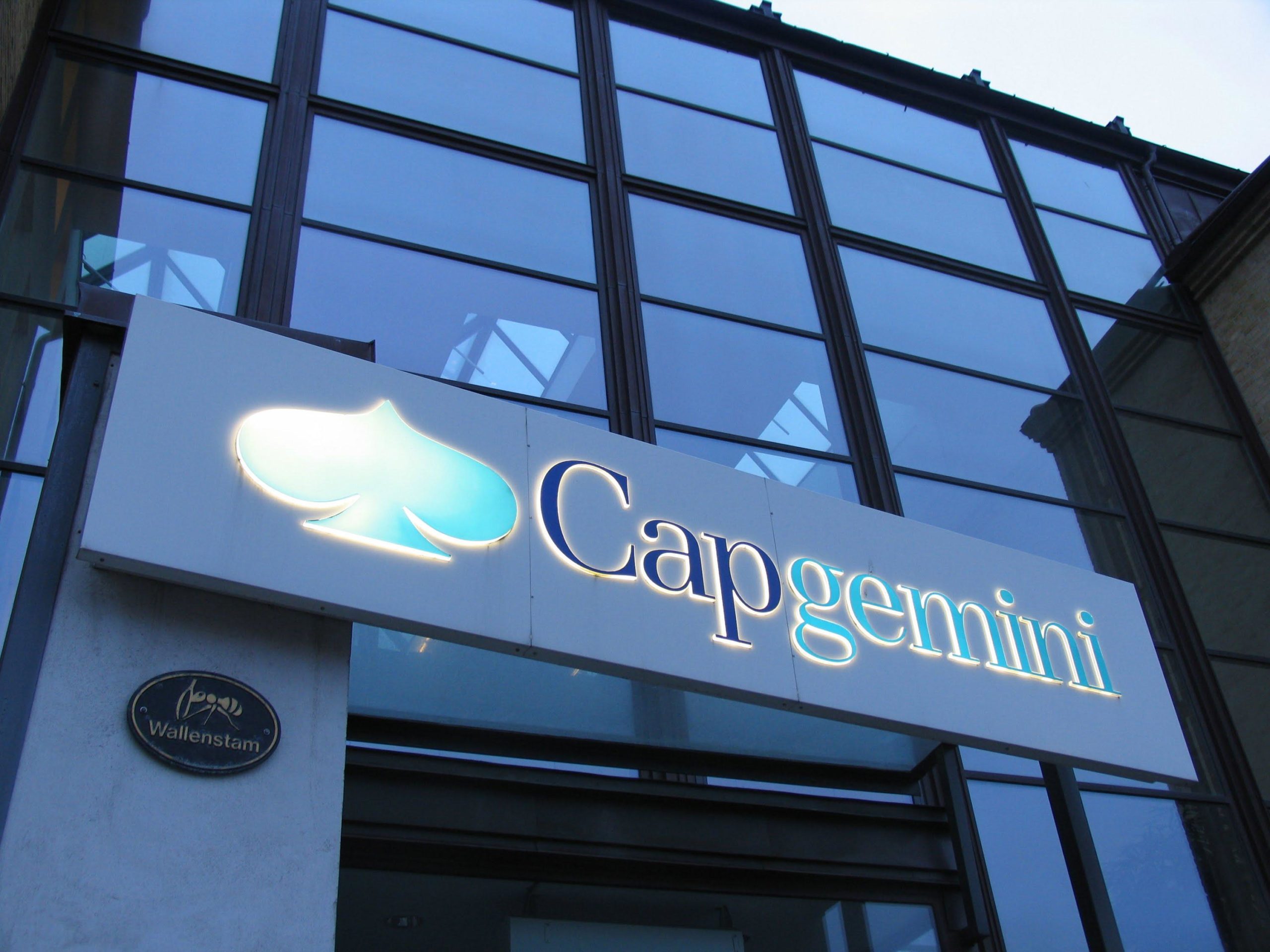 Capgemini’s New Report on Top 10 Payments Trends in 2016