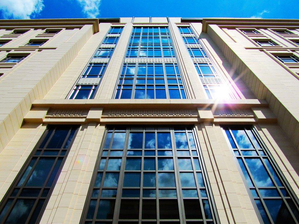 IDC research Shows 6/10 Global Banks are Open to Partnering with Fintech Start-Ups