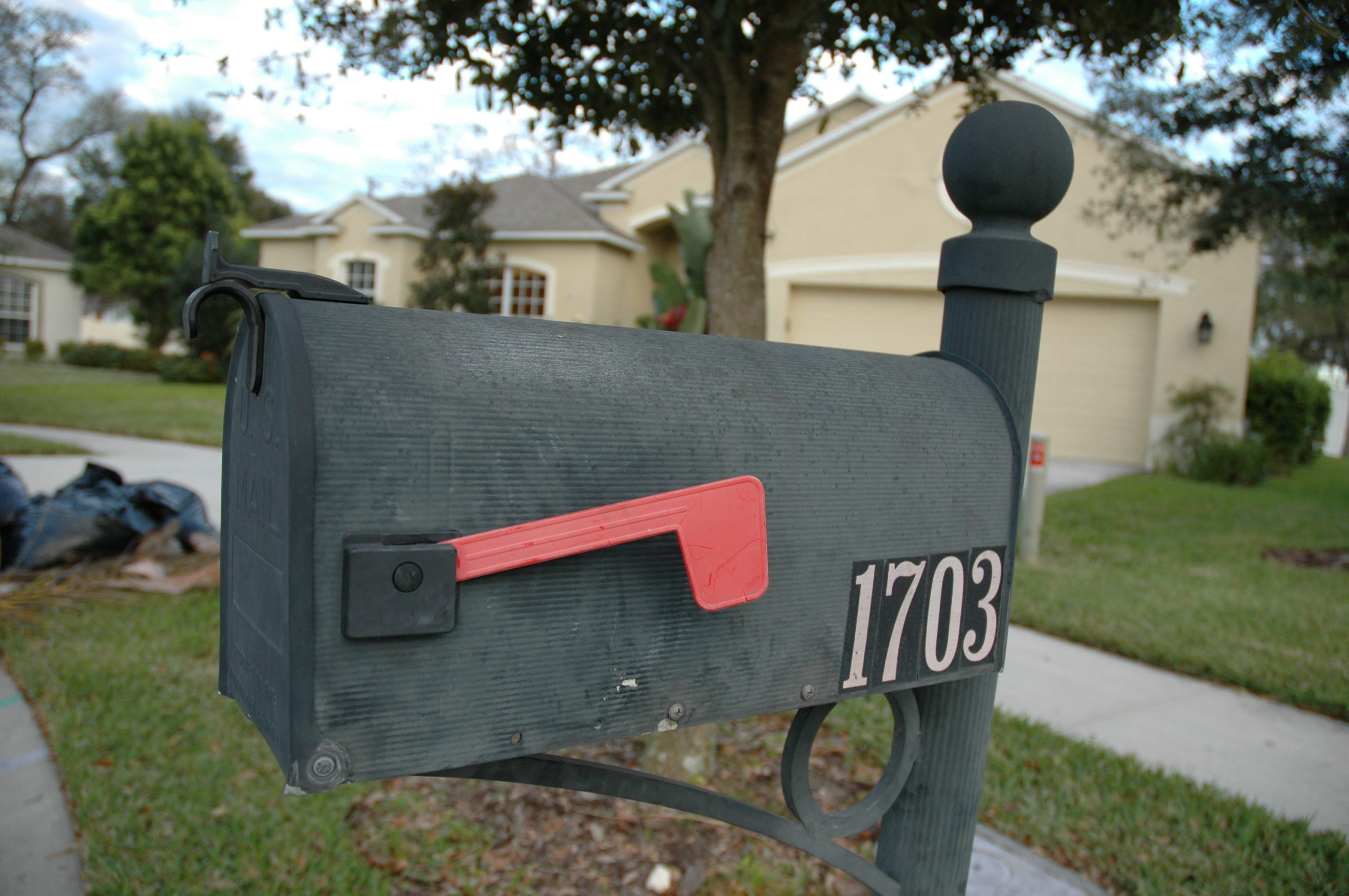 The Price of an Undelivered email