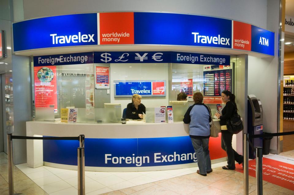 Travelex research reveals an “immovable 24%” of consumers that refuse to go cashless