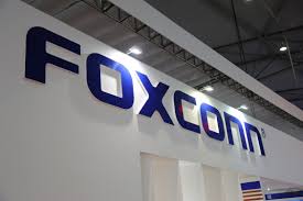 Foxconn tapped to manufacture $1,000 blockchain phone