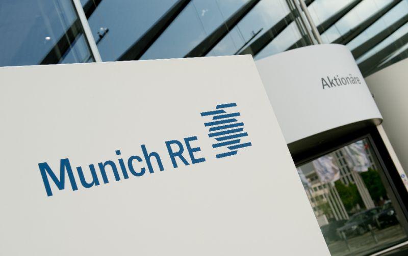 Munich Re and Fraugster use artificial intelligence to improve security of online sales