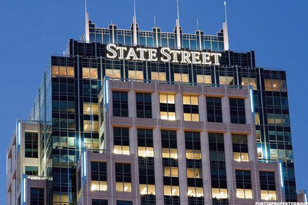 Investor Confidence Rose in February by 1.5 Points to 70.9