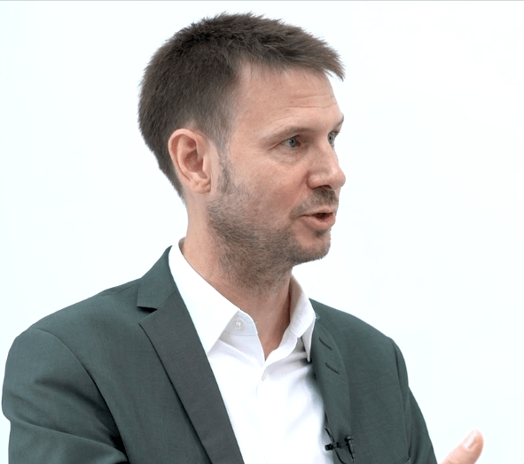 Money20/20 Europe 2018: Oliver Hughes, Tinkoff Bank on about the company