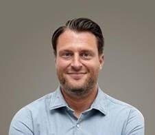 Stuart Doignie appointed Head of SME Banking at Starling Bank