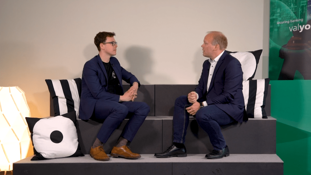 Fintech Finance Presents: The Paytech Show 2.04 - Digitising Payments and Cards?