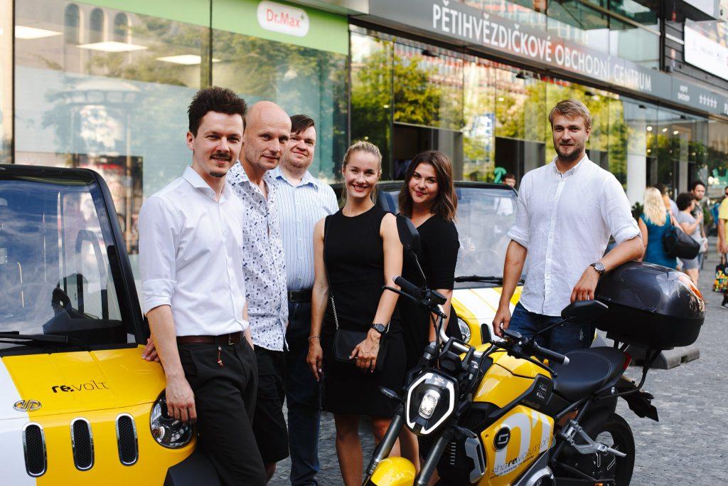 Re.volt to Revolutionize Czech Vehicle Sharing with Straal Payments On Board