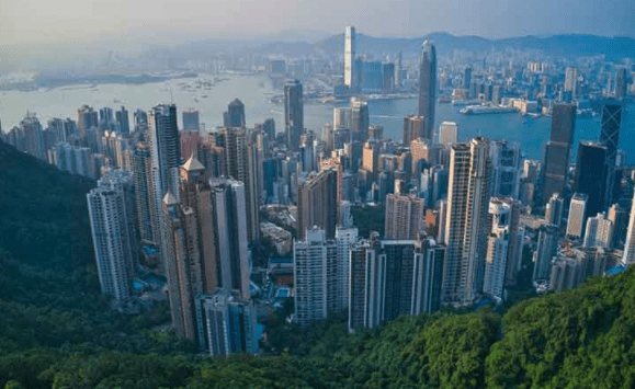 Hong Kong, China stocks tank as Beijing closes US consulate in Chengdu, the ‘last straw’ for spooked investors