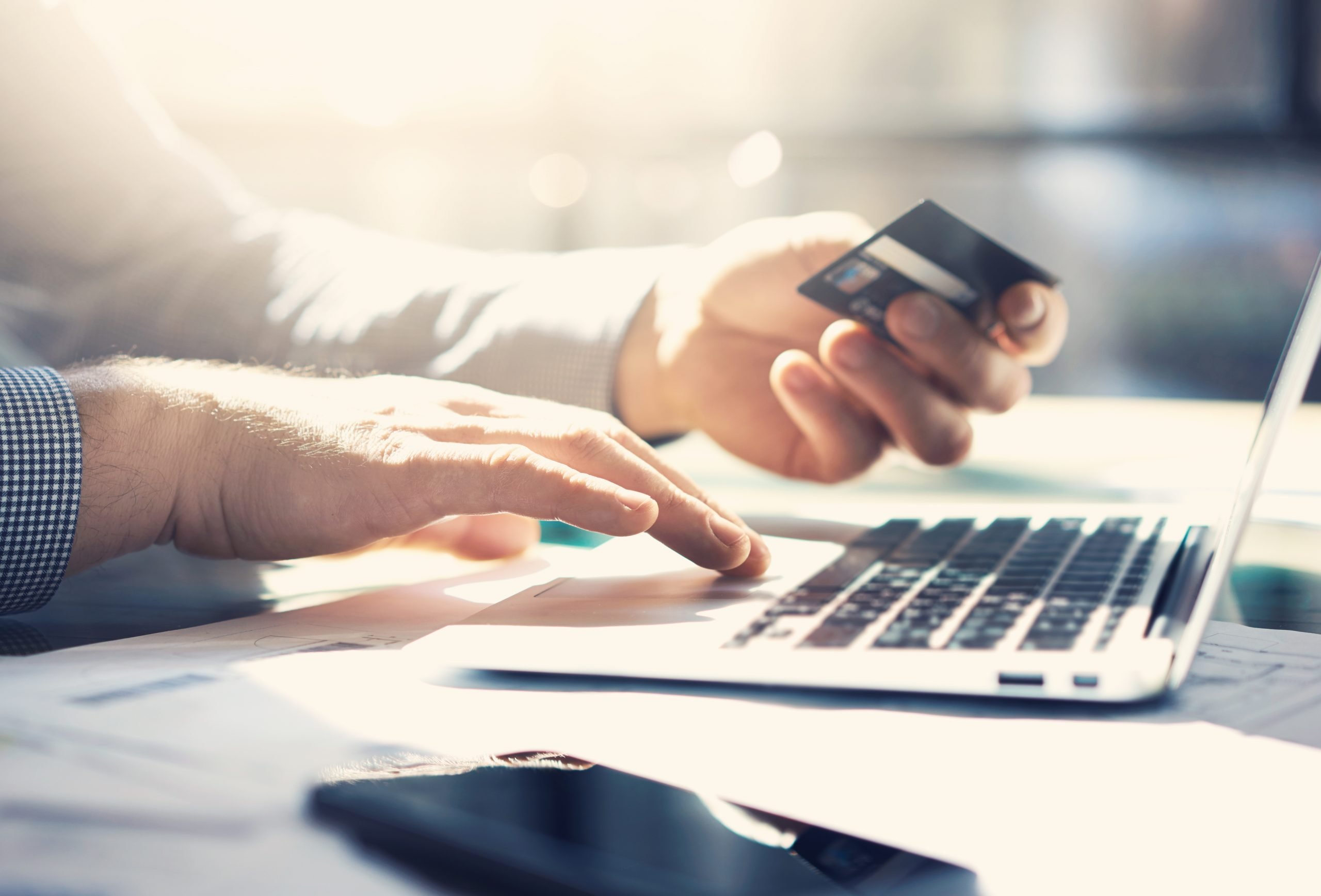 Monese partners with Paysafe to bridge the gap between cash and digital banking